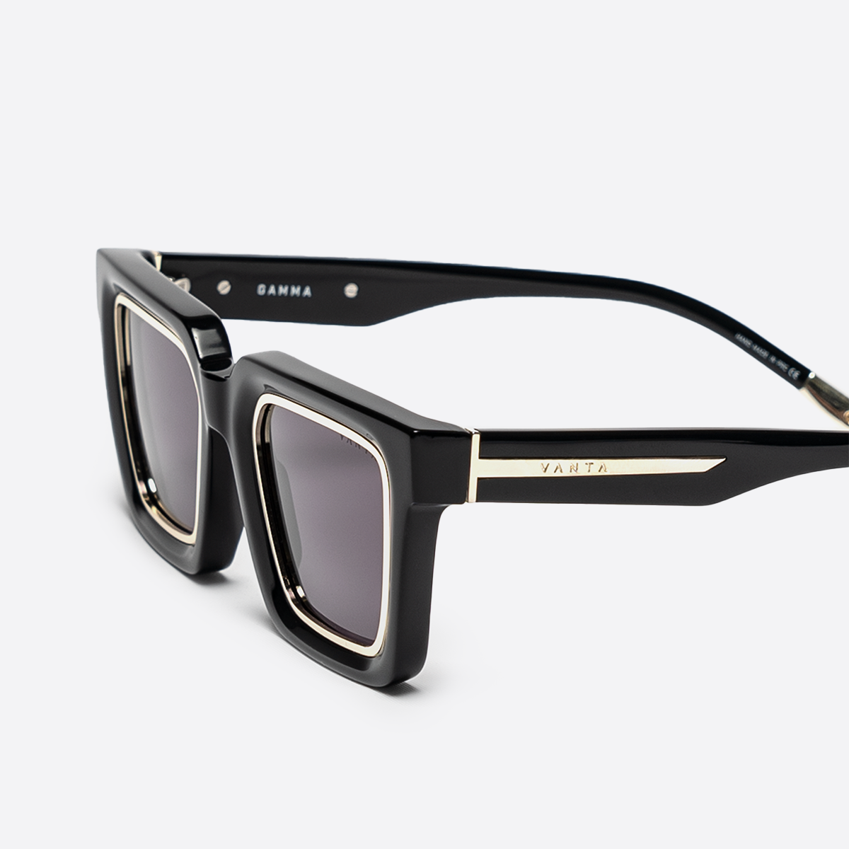 GAMMA - Gloss Black & Gold Metal