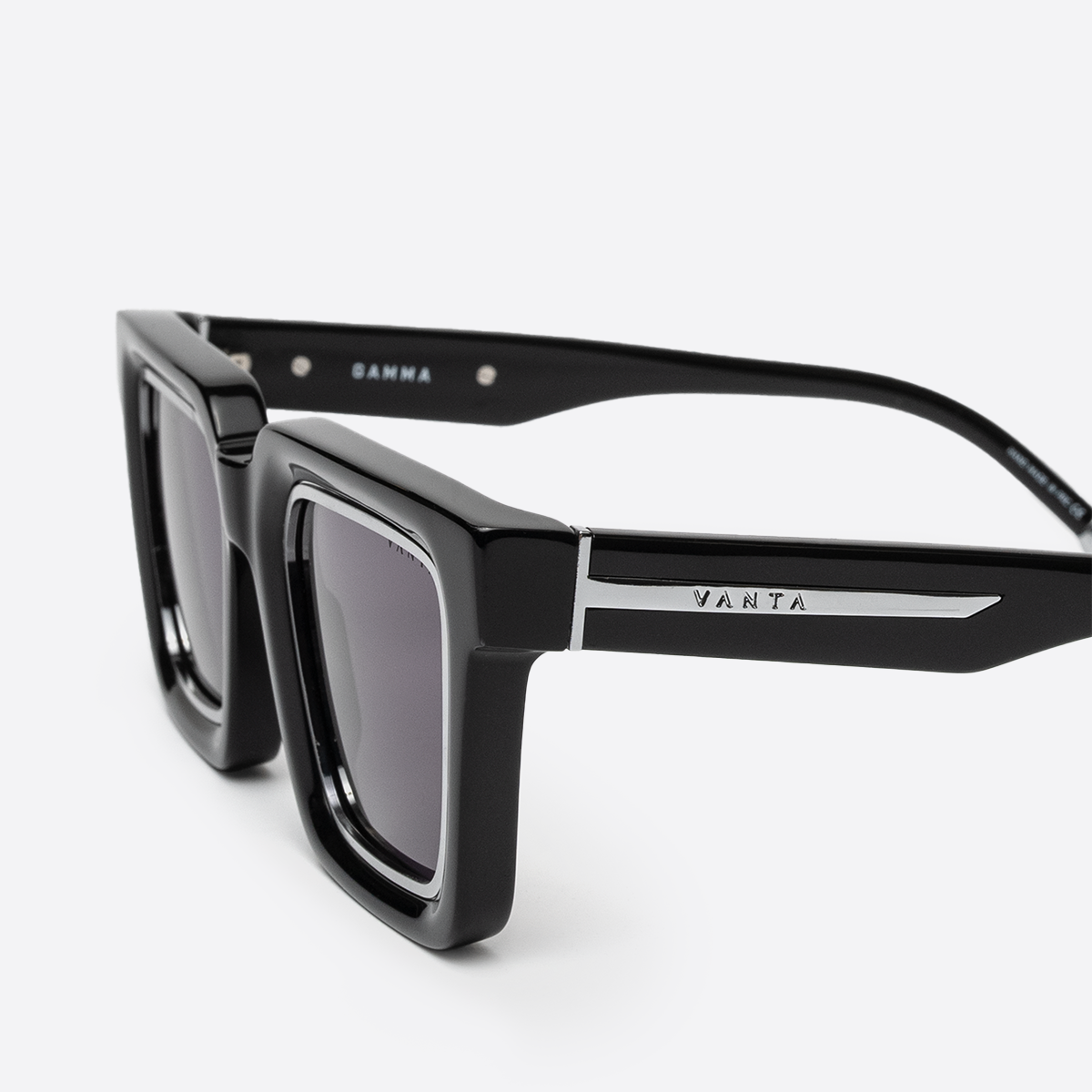 GAMMA - Gloss Black & Gunmetal