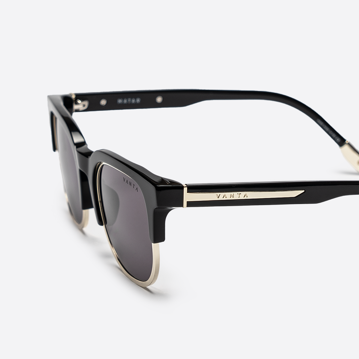 MATAR - Gloss Black & Gold Metal