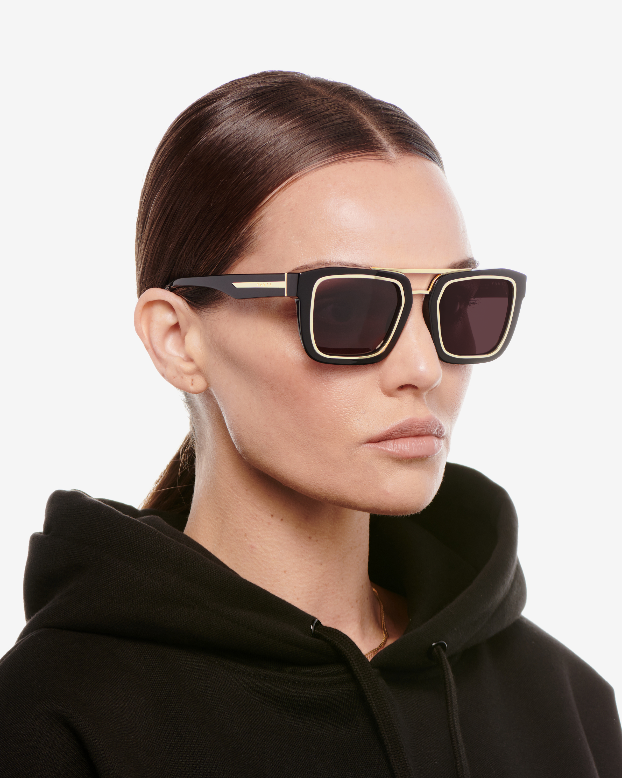 DRACO - Gloss Black & Gold Metal